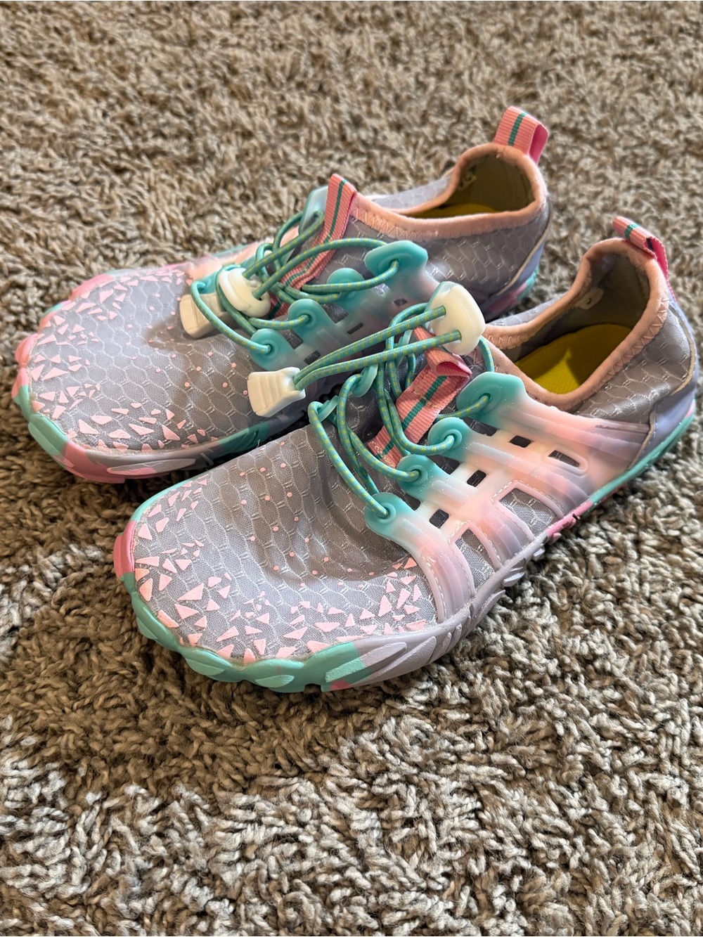 5/$25 Girls water shoes with elastic closure- purple, Pink & Teal. Size 1